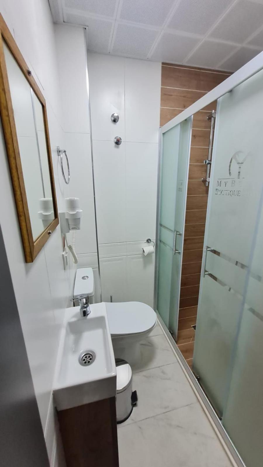 Otel Bianco *